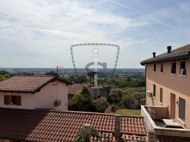 Appartamento MONOLOCALE in affitto a Pianezze Vi