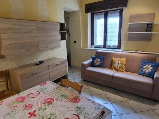 Appartamento MONOLOCALE in affitto a Villata Vc