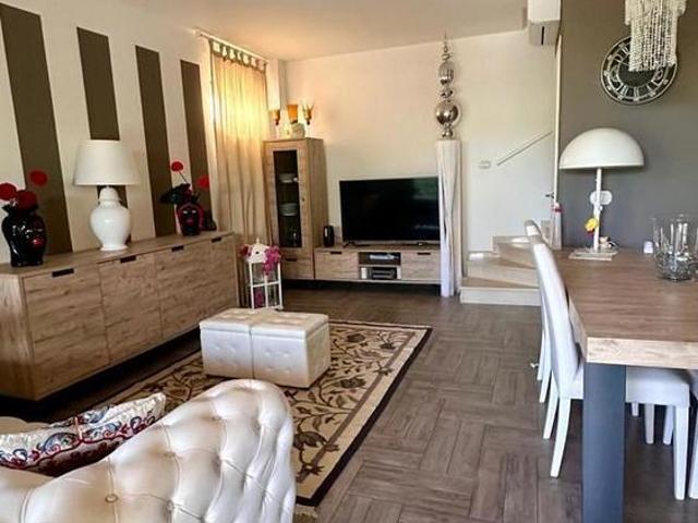 Appartamento Messina [Cod. rif 3321584ARG] Ganzir