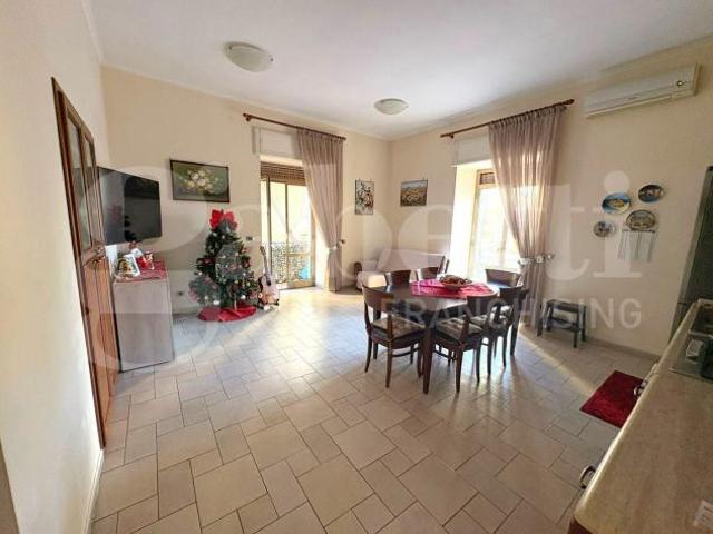 Appartamento Napoli. Rif.: GUADAGNO170VRG