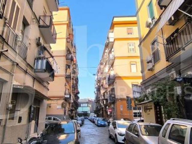 Appartamento Napoli. Rif.: GIANNONE600ARG