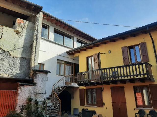 Appartamento San Felice del Benaco. Rif.: 015 San Felice