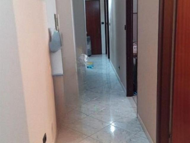 Appartamento semi arredato