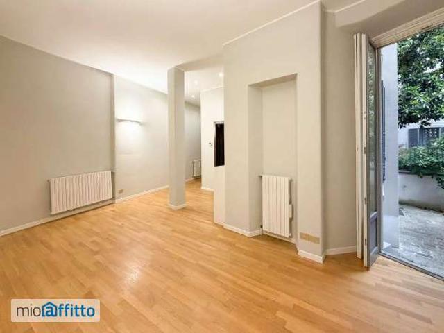Appartamento P.ta genova, romolo, solari