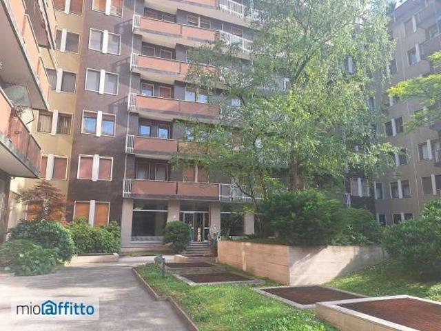 Appartamento P.ta genova, romolo, solari