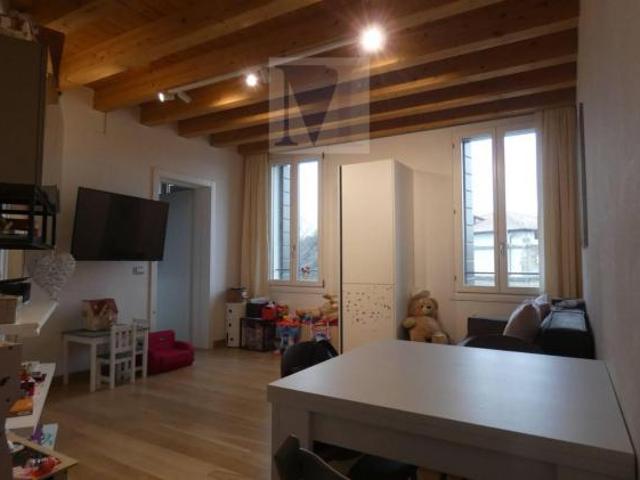 Appartamento Padova. Rif.: 2330dv