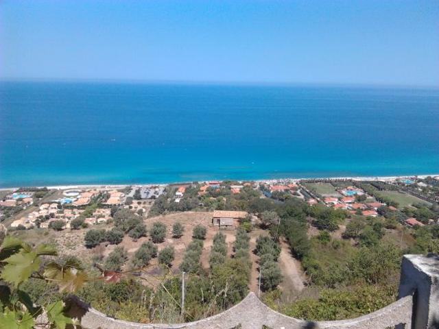 Appartamento panoramico sulla costa marina di Zambrone vicino Tropea