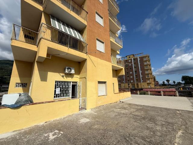 Appartamento Piano T con Ingresso Indipendente