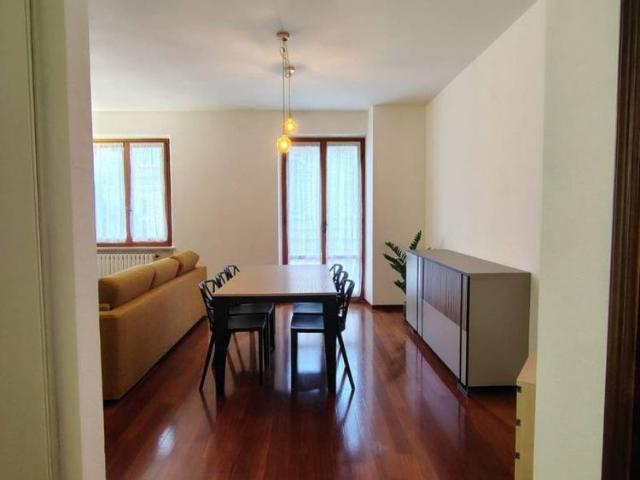 Appartamento piazza Mazzini, Centro, Falconara Marittima