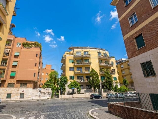 Appartamento – Piazza Bologna, Via Oreste Tommasini – 01AF6835