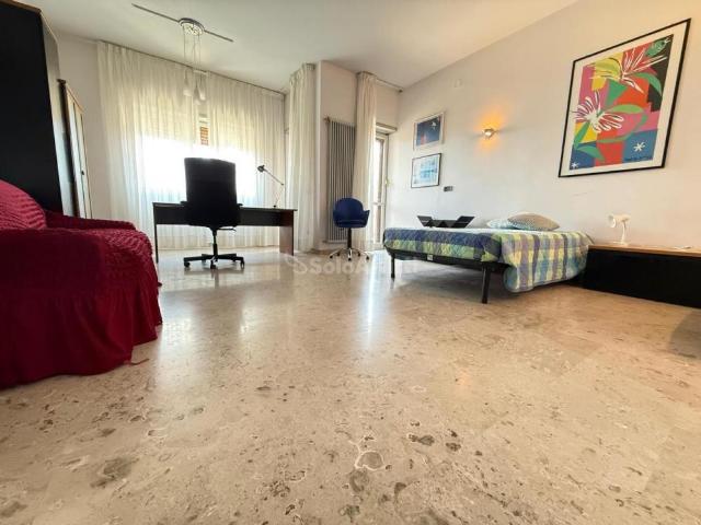 Appartamento PLURILOCALE in affitto a Caserta Ce