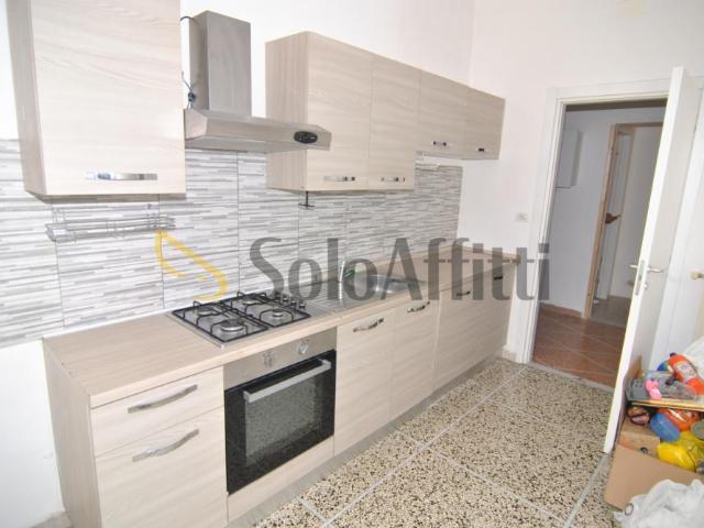 Appartamento PLURILOCALE in affitto a Contrada sentinella Li