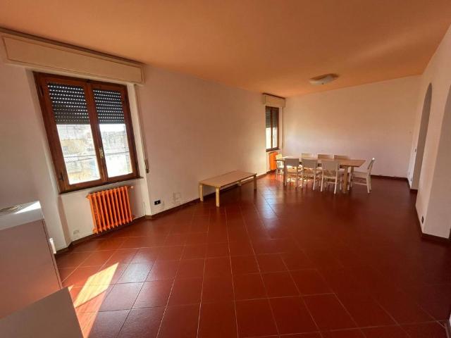 Appartamento PLURILOCALE in affitto a Pontedera Pi