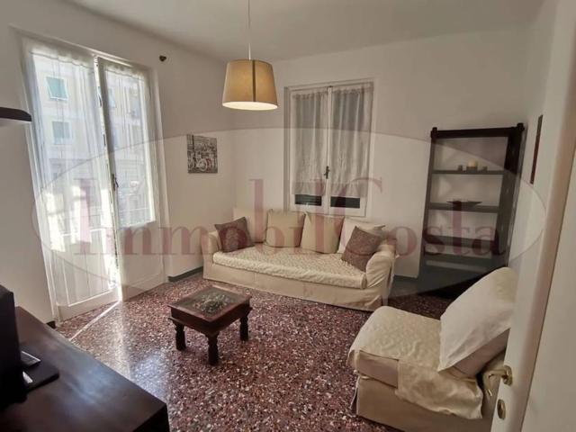 Appartamento primo piano, Centro, Lavagna