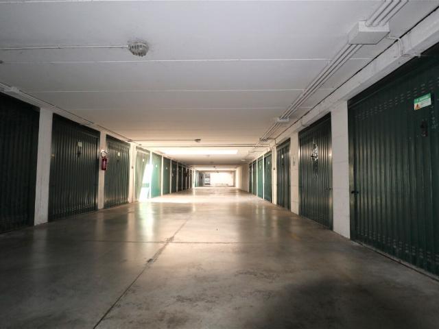 Appartamento Quadrilocale a Ovest, Bologna