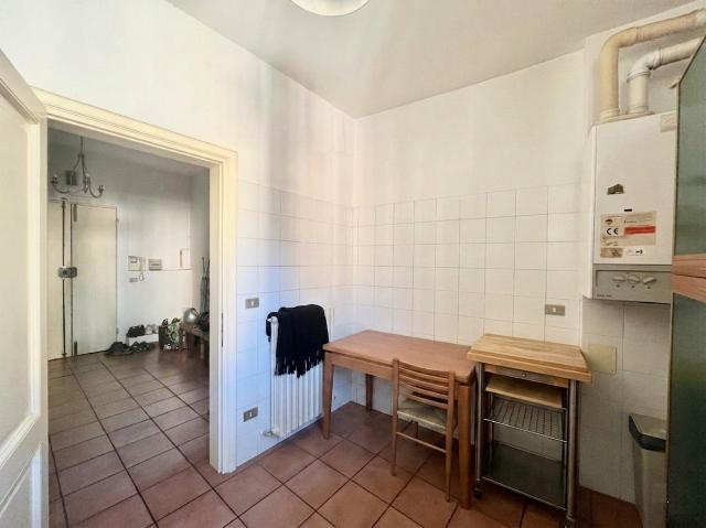 Appartamento Quadrilocale a Ovest, Bologna
