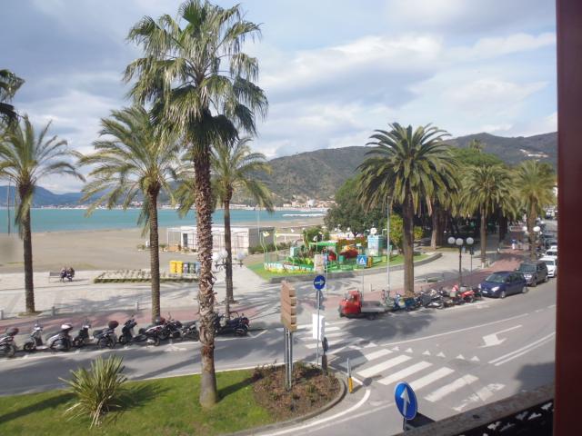 Appartamento Quadrilocale a Sestri Levante