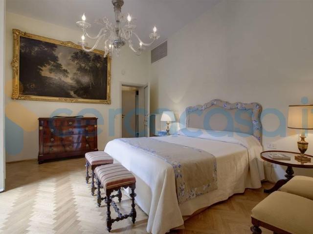 Appartamento Quadrilocale in ottime condizioni in affitto a Firenze