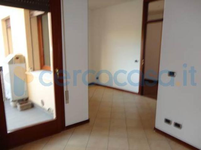 Appartamento Quadrilocale in ottime condizioni in affitto a Padova