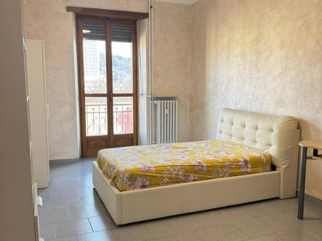 Appartamento QUADRILOCALE in affitto a Torino To
