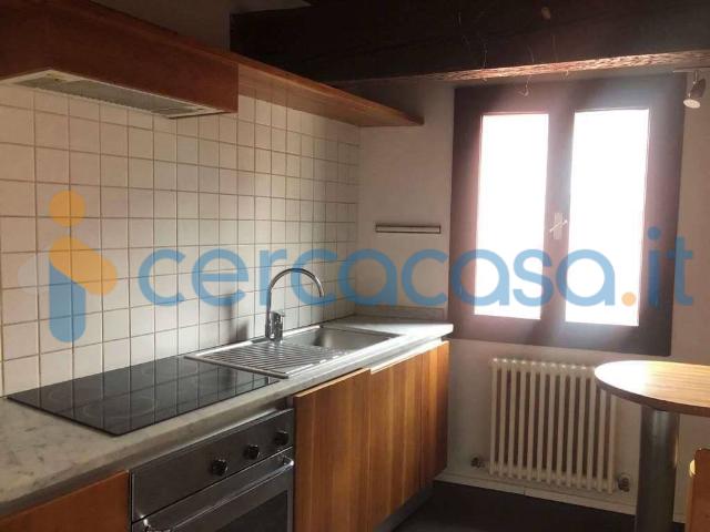 Appartamento Quadrilocale in affitto a Trento