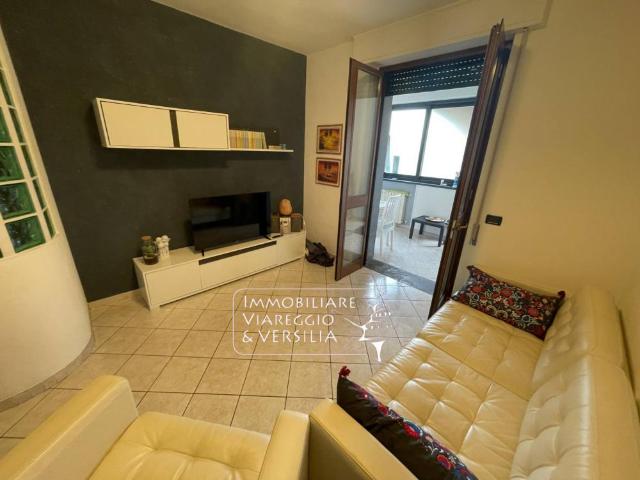 Appartamento QUADRILOCALE in affitto a Viareggio Lu
