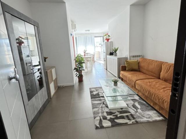 Appartamento QUADRILOCALE in affitto a Camaiore Lu