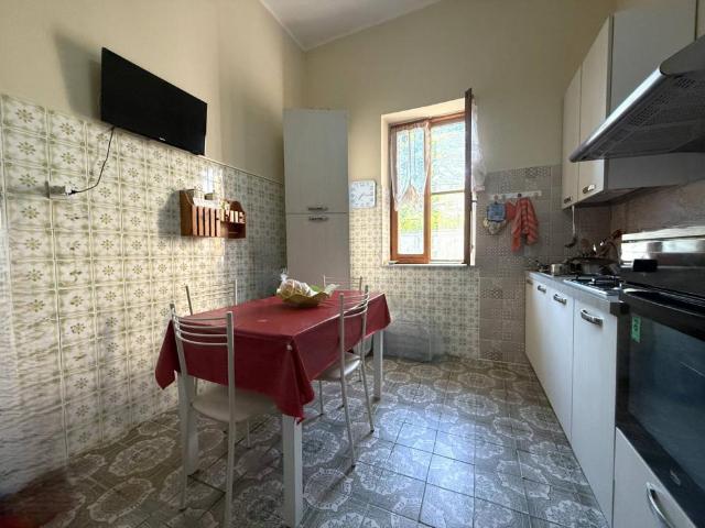 Appartamento QUADRILOCALE in affitto a Catanzaro Cz