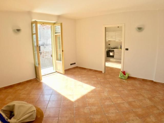 Appartamento QUADRILOCALE in affitto a Cherasco Cn
