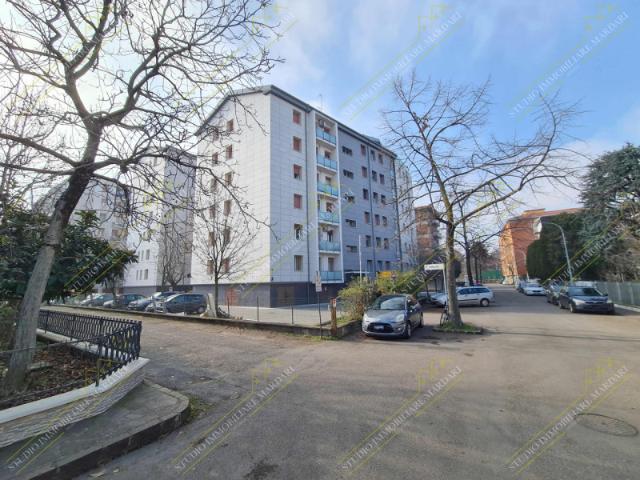 Appartamento QUADRILOCALE in affitto a Modena Mo