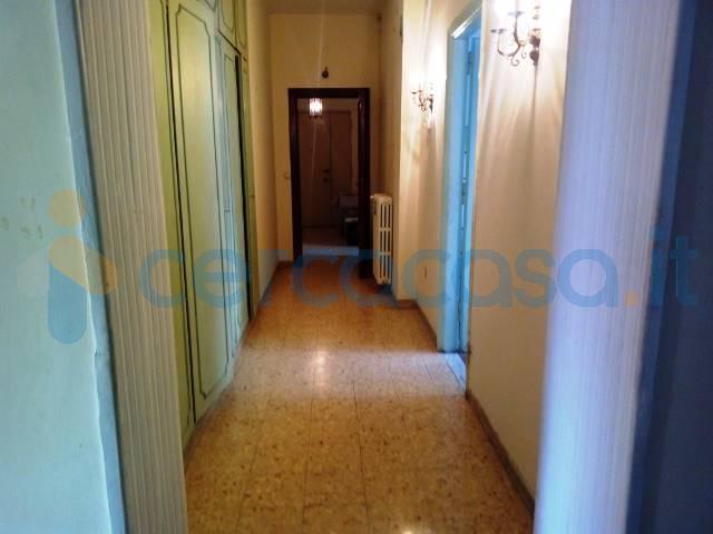 Appartamento Quadrilocale in affitto a Napoli