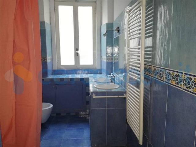 Appartamento Quadrilocale in affitto a Napoli
