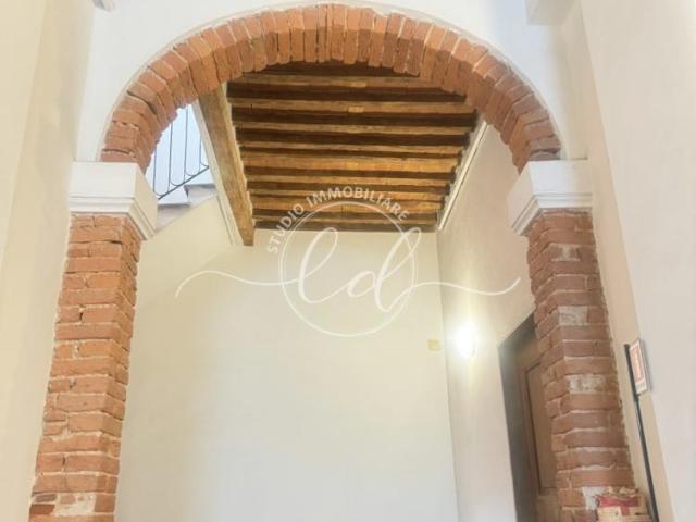 Appartamento QUADRILOCALE in affitto a Pietrasanta Lu
