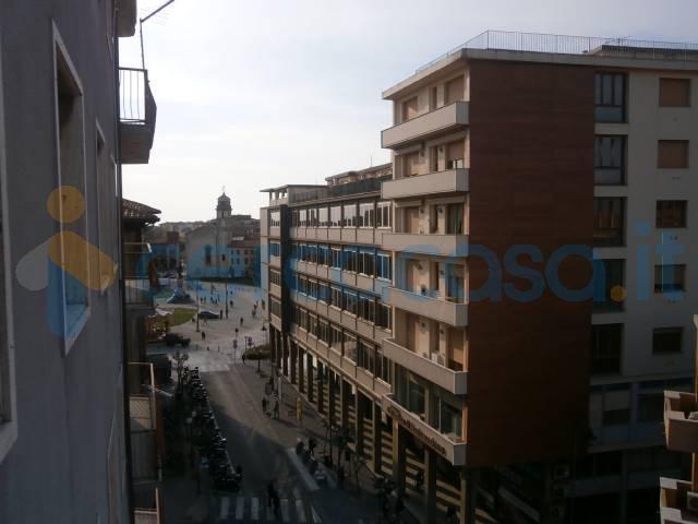 Appartamento Quadrilocale in affitto a Pisa
