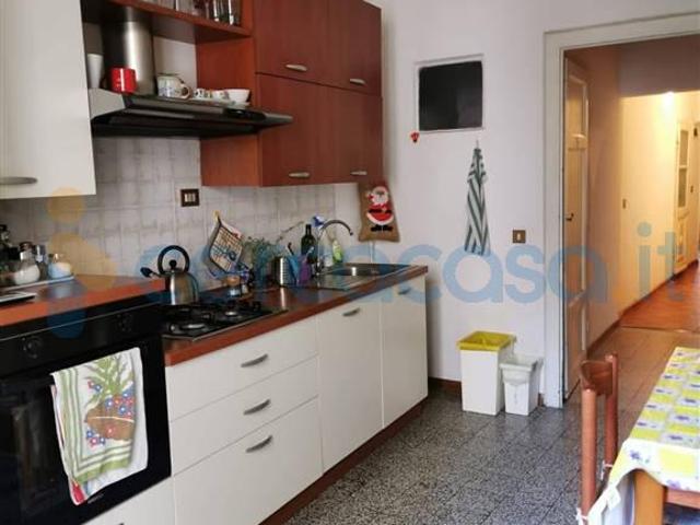 Appartamento Quadrilocale in affitto a Pisa