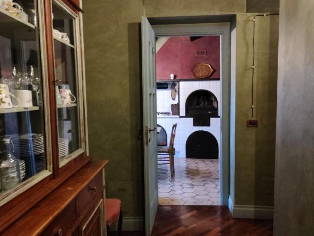 Appartamento Quadrilocale Ristrutturato a Varano, Ancona – Affitto