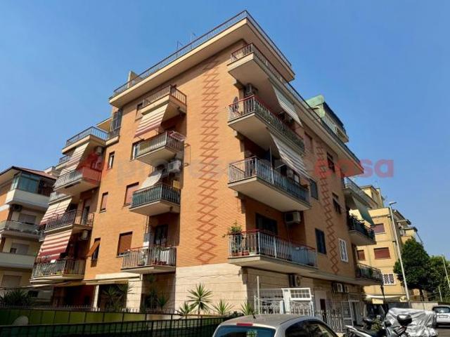 Appartamento Roma. Rif.: ghi20VRG