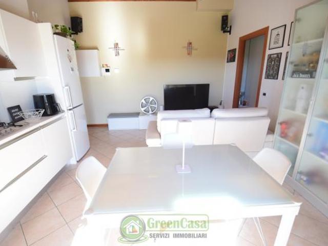 APPARTAMENTO RONCELLO rif. 2 LOCALI CON BOX 145