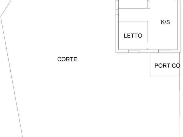 Appartamento ristrutturato con 300 mq di giardino