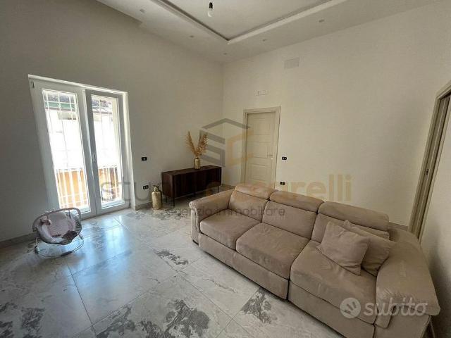 Appartamento Ristrutturato Con Terrazzo