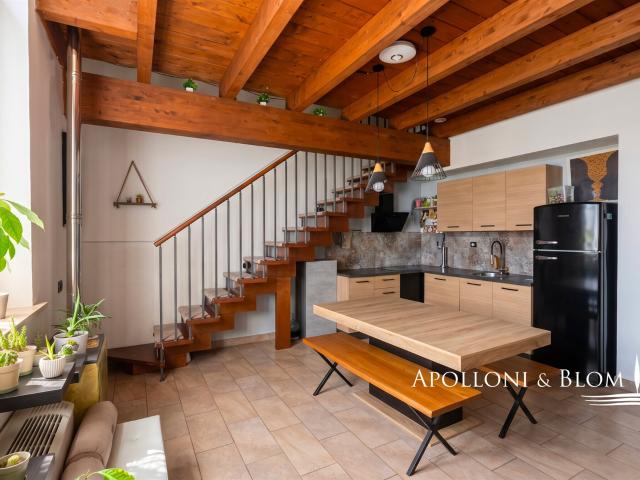 Appartamento ristrutturato su 2 livelli, Montepulciano, Sien. 118m² Montepulciano