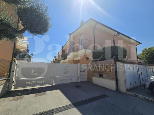 Appartamento Tortoreto. Rif.: Cod. rif 3324741VRG