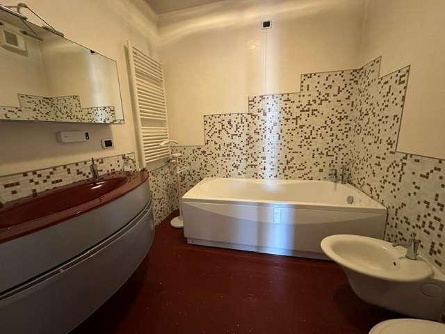 APPARTAMENTO TRE CAMERE