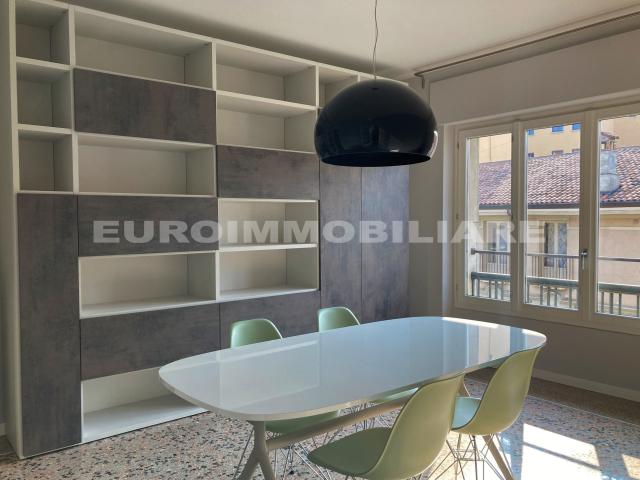 Appartamento Trilocale a Brescia centro, Brescia