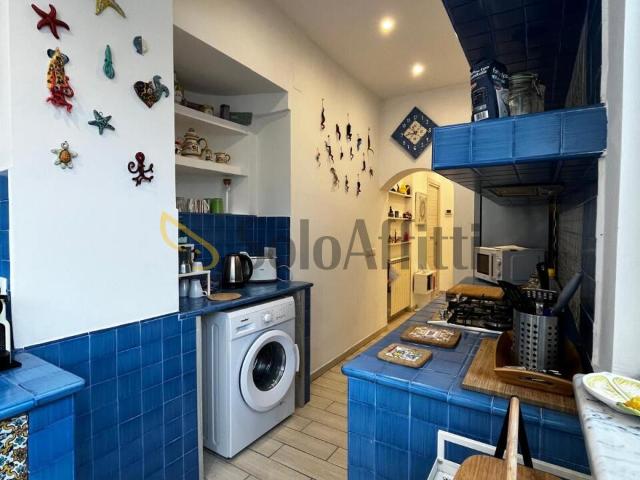 Appartamento Trilocale a Stella, Napoli