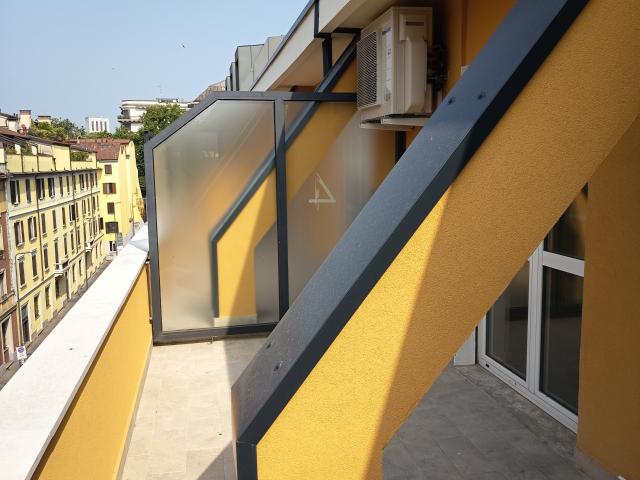 Appartamento, Trilocale Affitto a Milano, Porta Romana