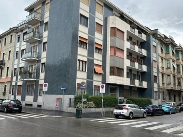 Appartamento, Trilocale Affitto a Milano, Washington