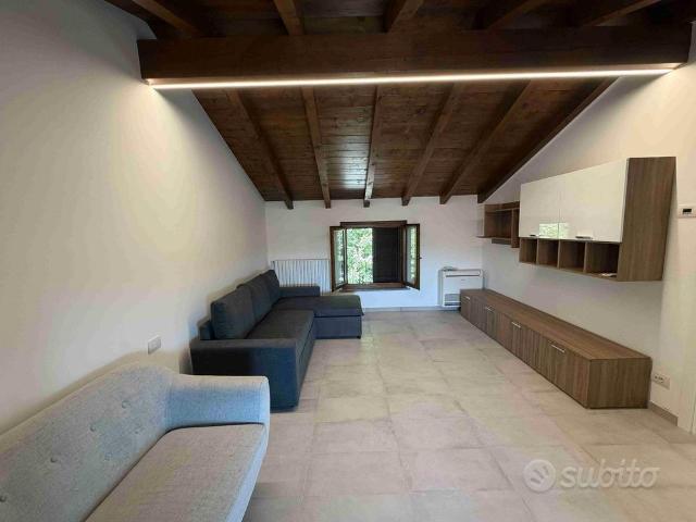 Appartamento trilocale arredato