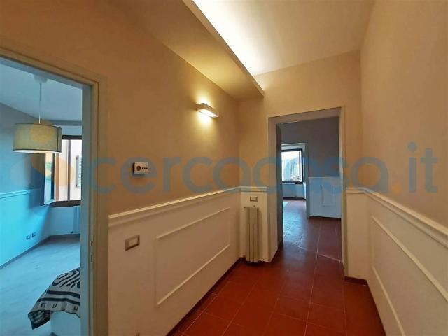Appartamento Trilocale in ottime condizioni in affitto a Firenze