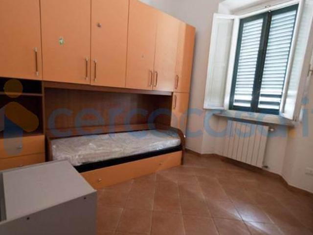 Appartamento Trilocale in ottime condizioni in affitto a Livorno